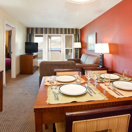 Holiday Inn Hotel & Suites Osoyoos By Ihg Cameră foto